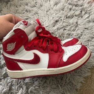 Kids Jordan’s no box